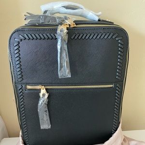 Brand new Calpak backpack / laptop bag